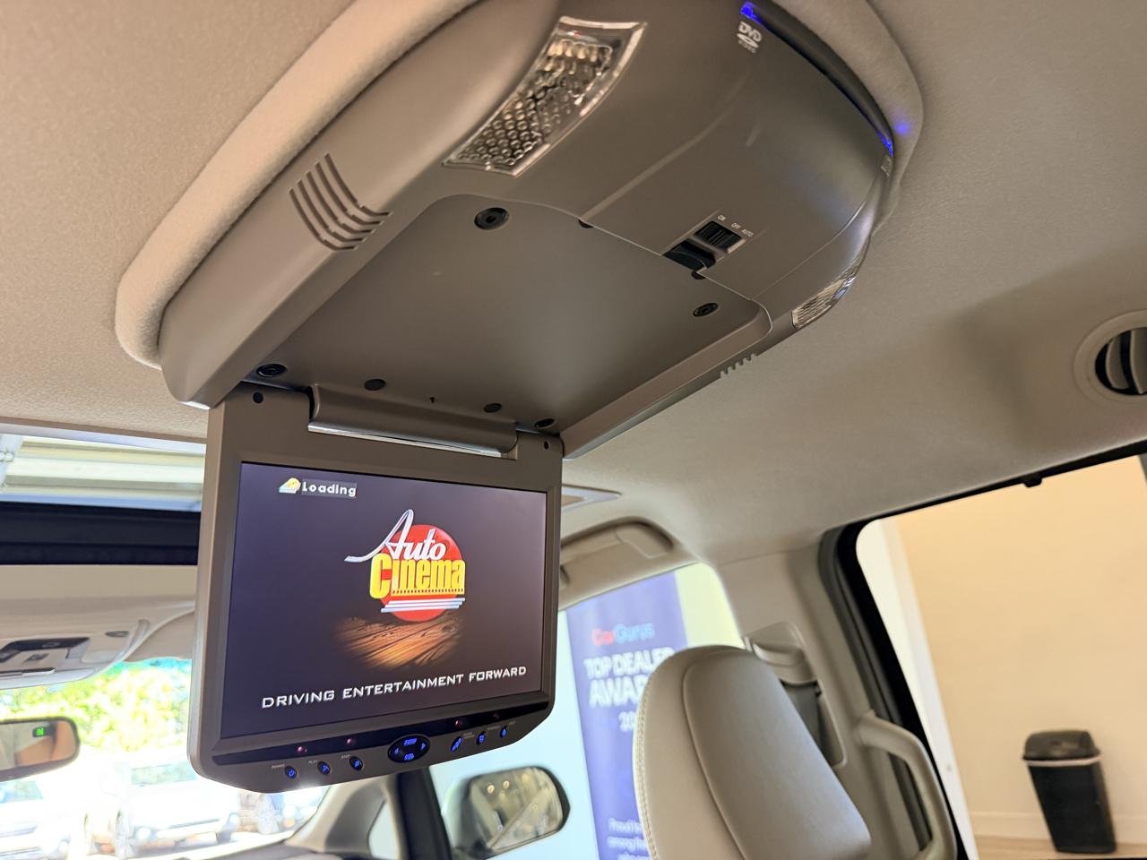 Toyota Sienna 5dr 7-Pass Van V6 XLE AAS FWD (Natl) 2013