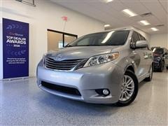 2013 Toyota Sienna 