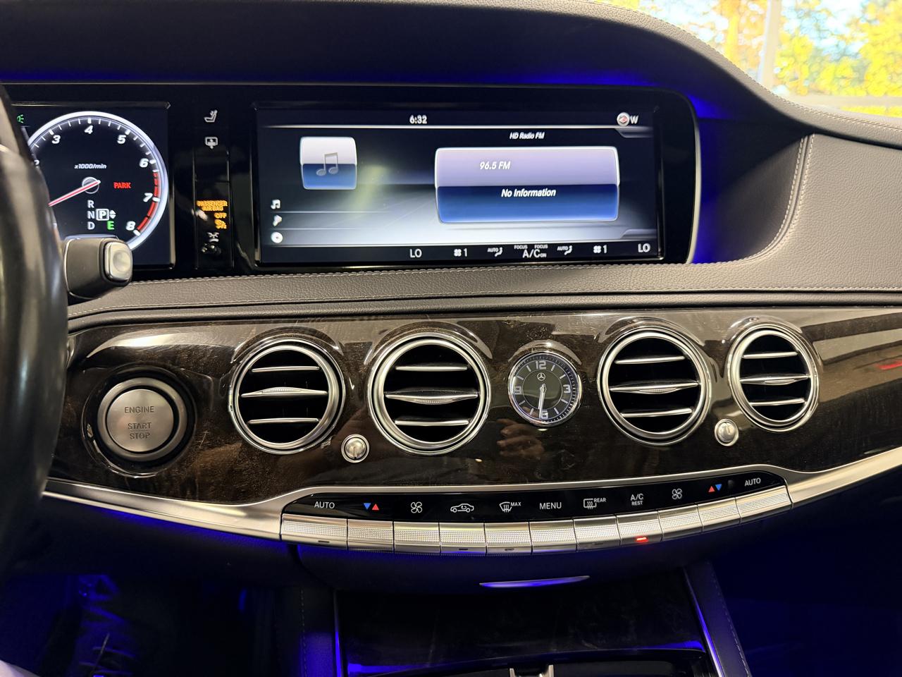 Mercedes-Benz S-Class  2015