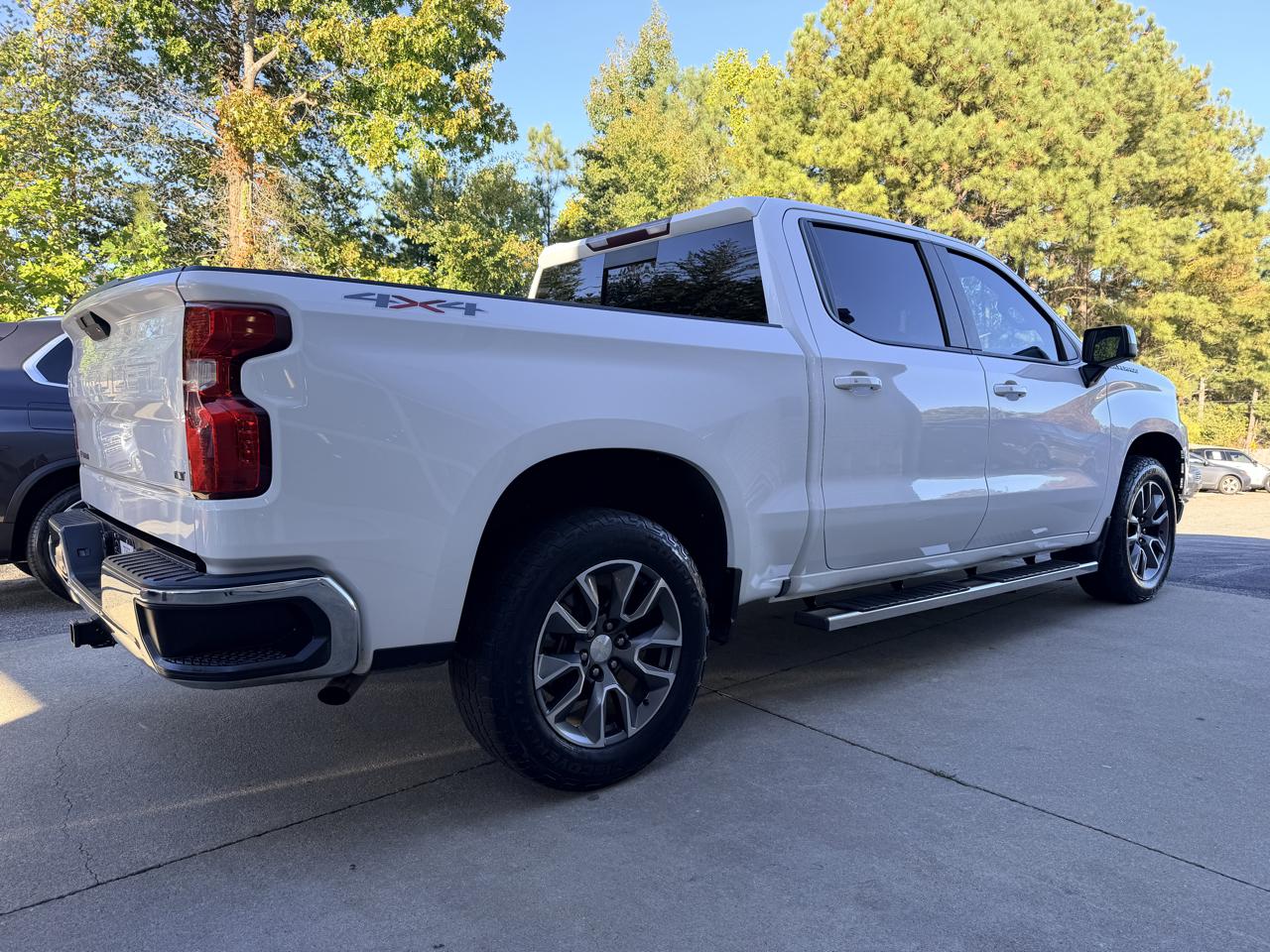 Chevrolet Silverado 1500 4WD Crew Cab 147" LT 2019