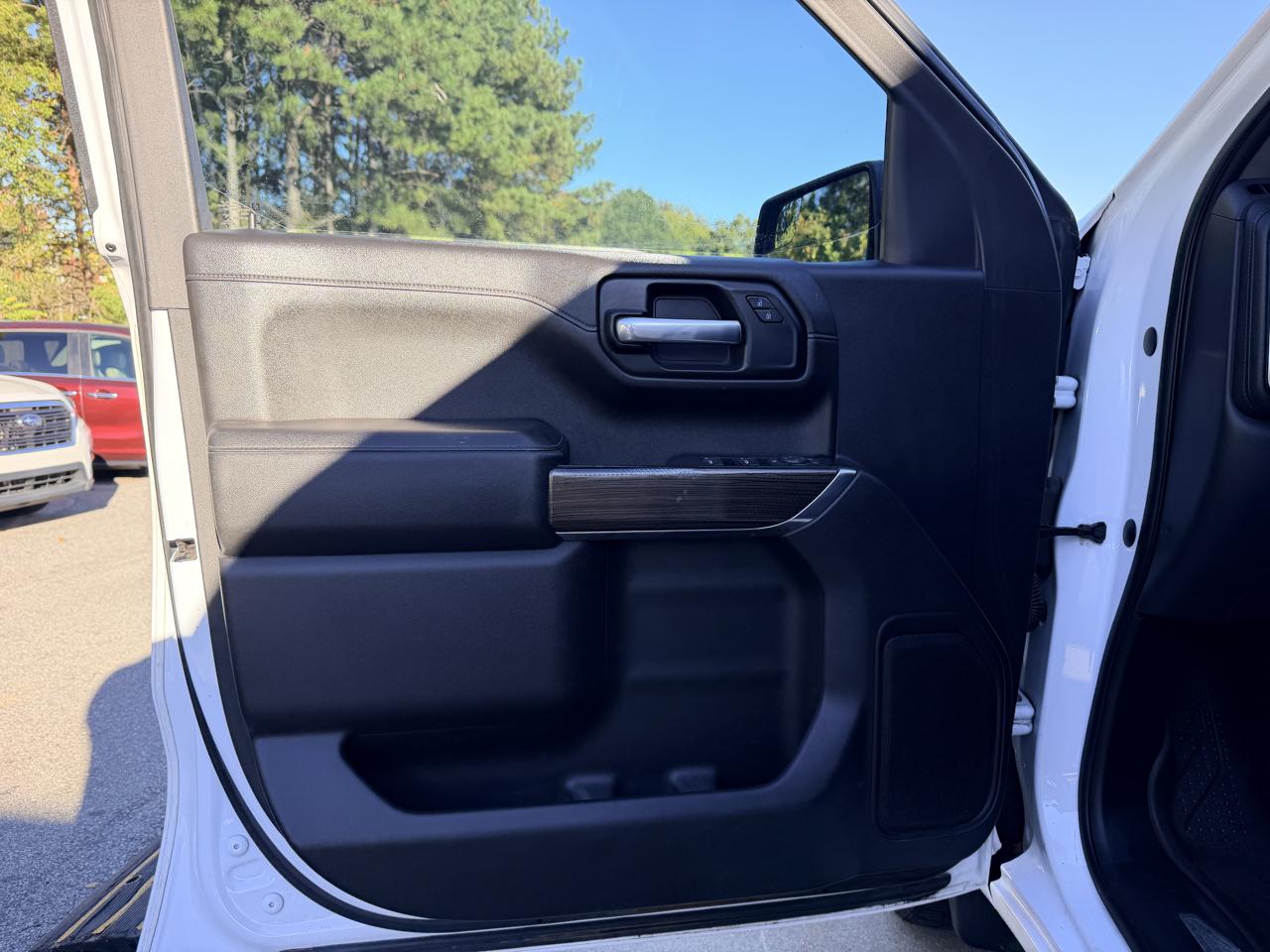 Chevrolet Silverado 1500 4WD Crew Cab 147" LT 2019