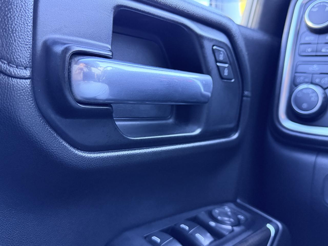 Chevrolet Silverado 1500 4WD Crew Cab 147" LT 2019