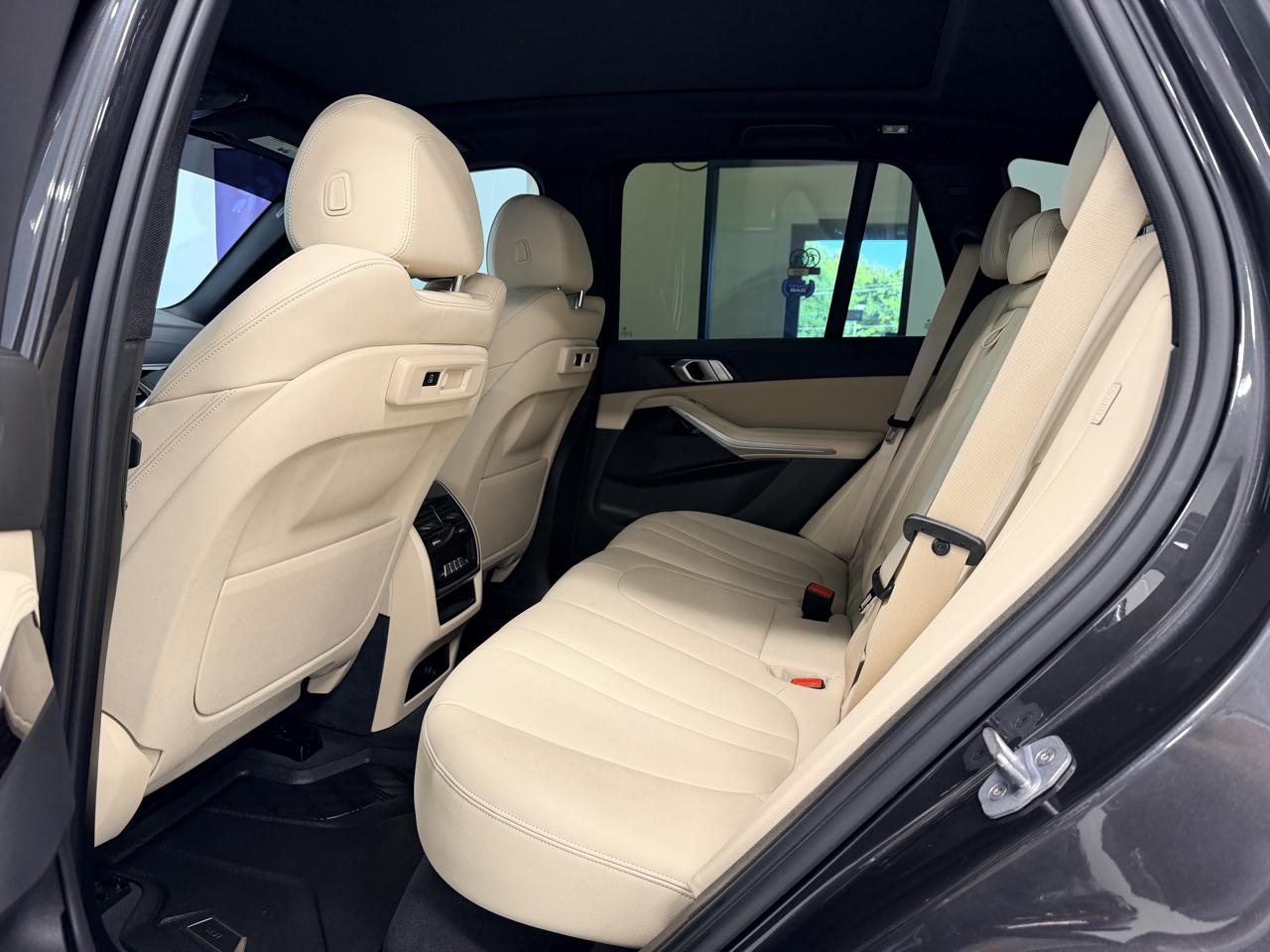 BMW X5  2020