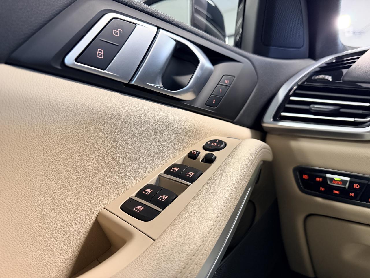 BMW X5  2020