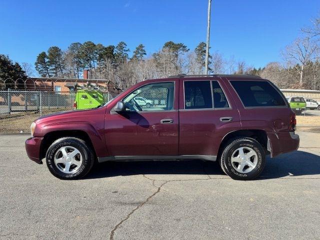 Chevrolet TrailBlazer LS 2WD 2006