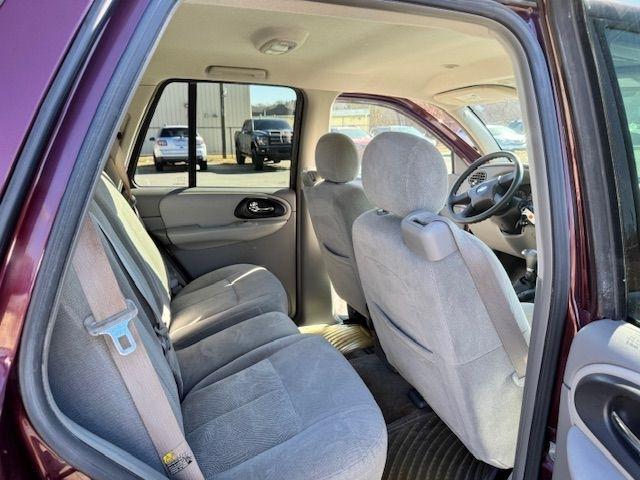 Chevrolet TrailBlazer LS 2WD 2006