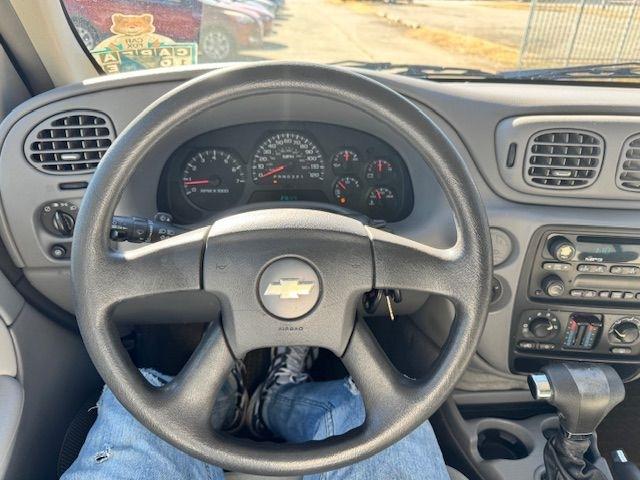 Chevrolet TrailBlazer LS 2WD 2006