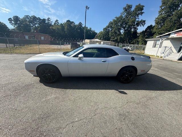Dodge Challenger SXT 2019