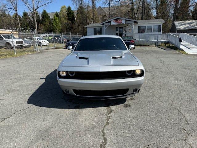 Dodge Challenger SXT 2019