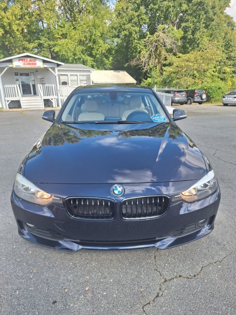 BMW 3-Series 328i Sedan 2013