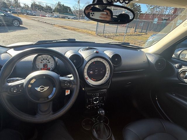 MINI Countryman Base 2014