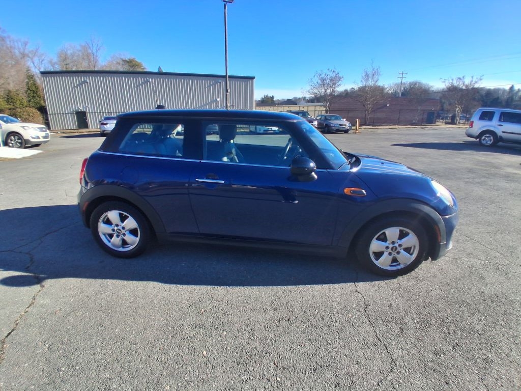 MINI Cooper Base 2014
