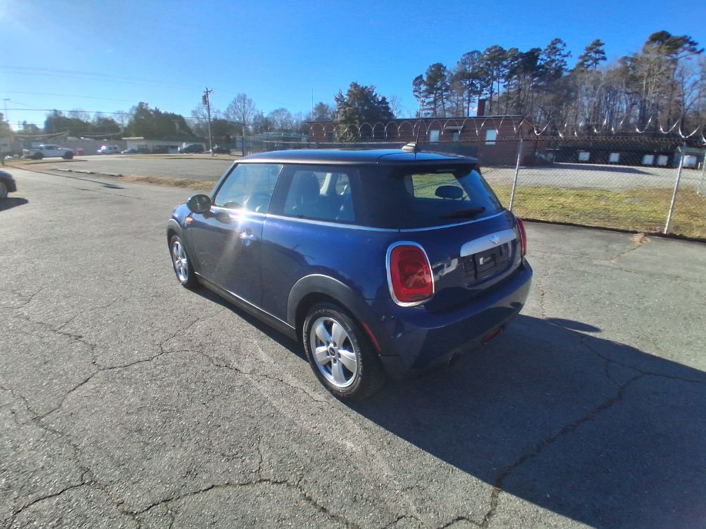 MINI Cooper Base 2014