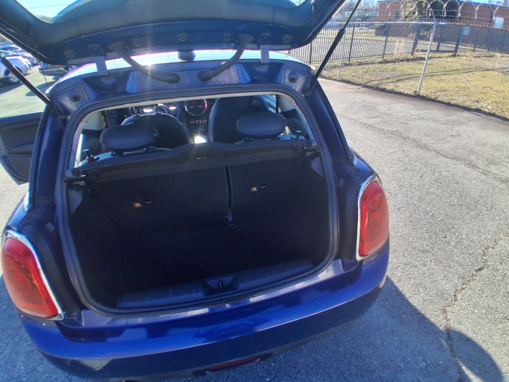 MINI Cooper Base 2014