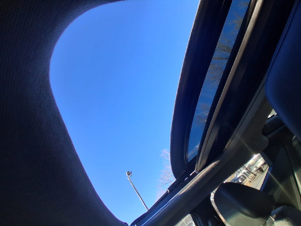 Hyundai Veloster Base 6MT 2015