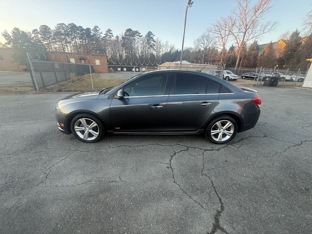 Chevrolet Cruze 2LT Auto 2013