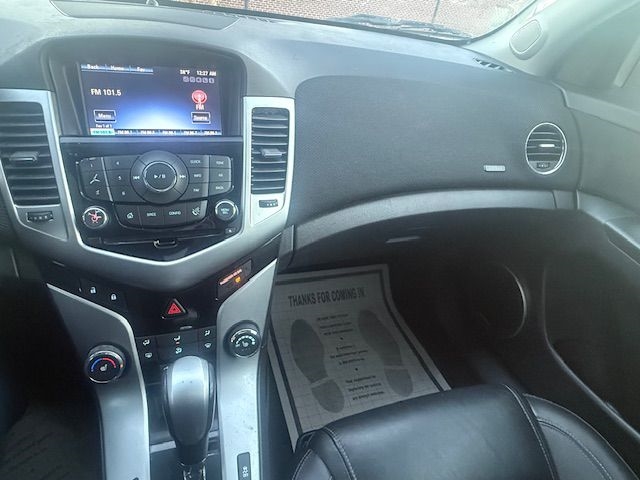 Chevrolet Cruze 2LT Auto 2013