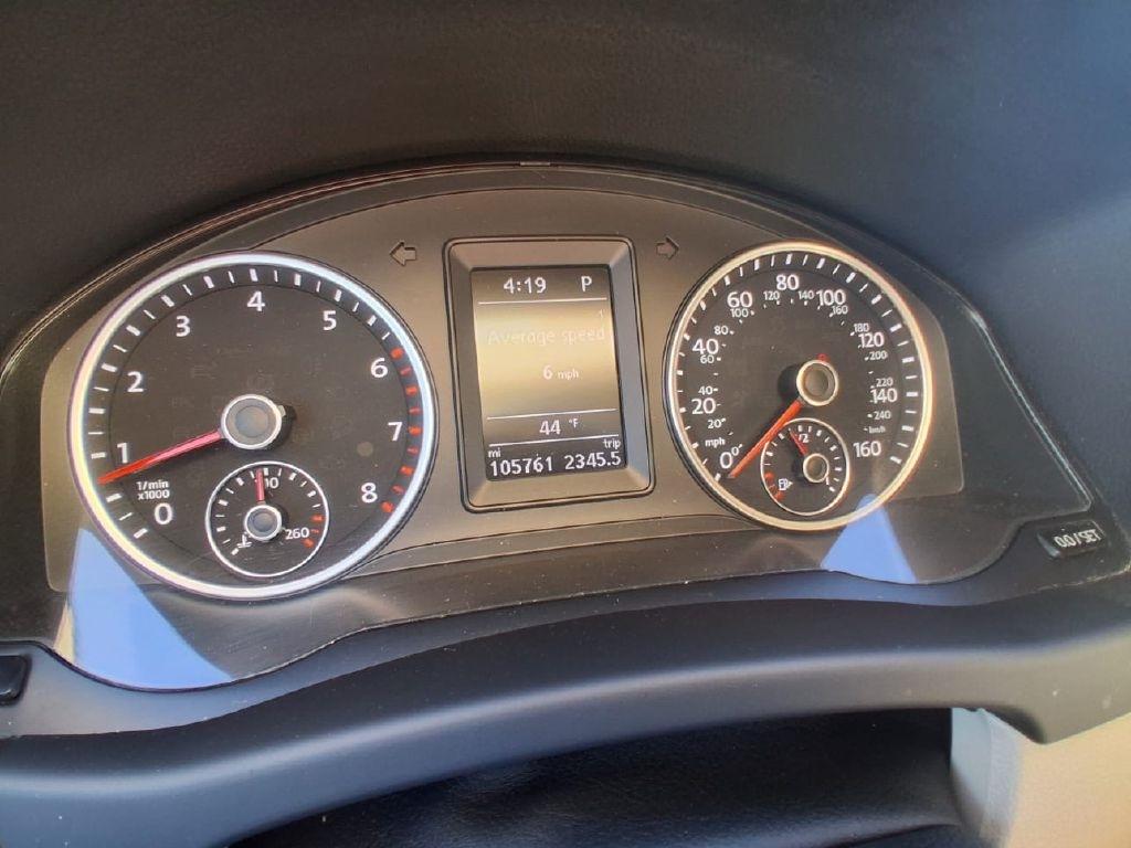 Volkswagen Tiguan S 2016