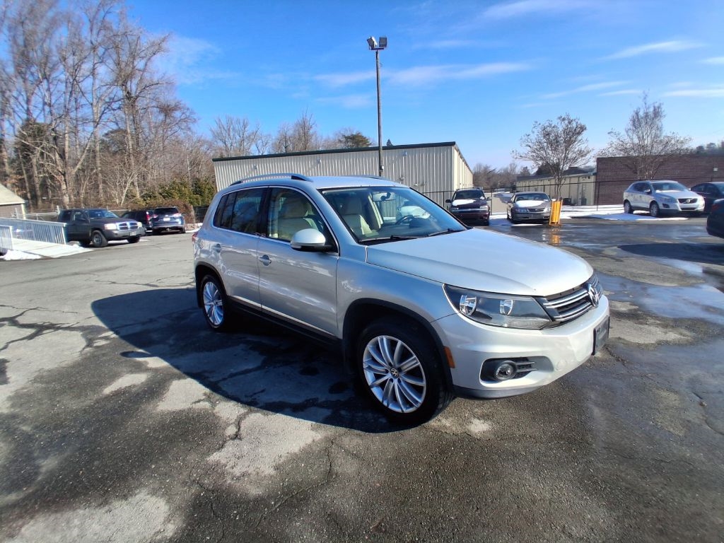 Volkswagen Tiguan SE 4Motion 2014