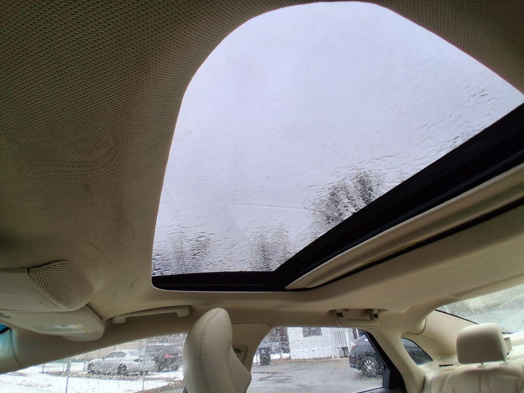 Lincoln MKZ AWD 2013