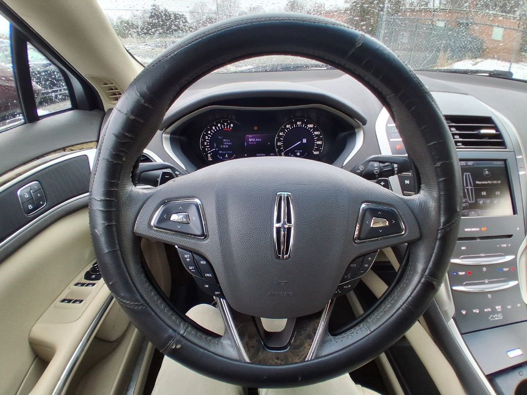 Lincoln MKZ AWD 2013