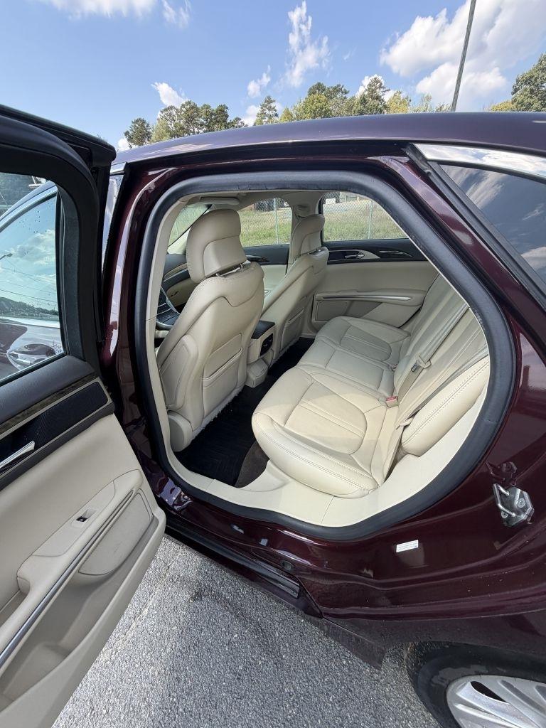 Lincoln MKZ AWD 2013