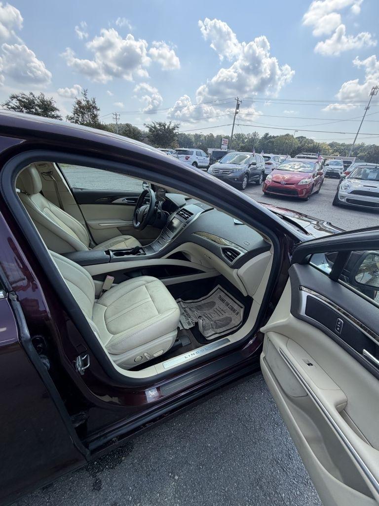 Lincoln MKZ AWD 2013
