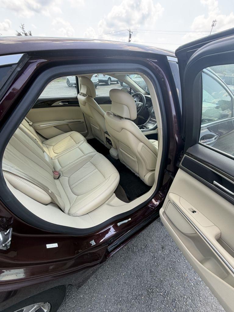 Lincoln MKZ AWD 2013