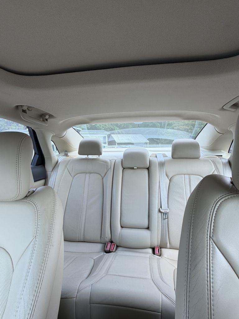Lincoln MKZ AWD 2013