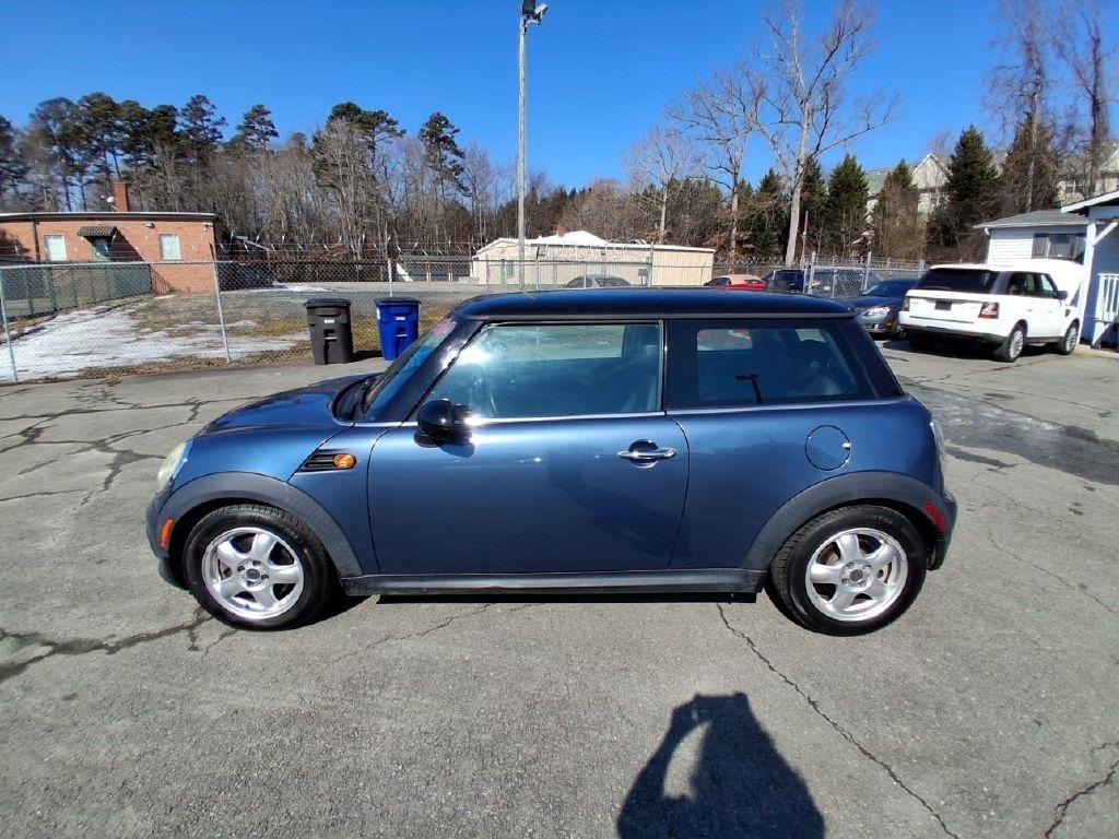 MINI Cooper Base 2011