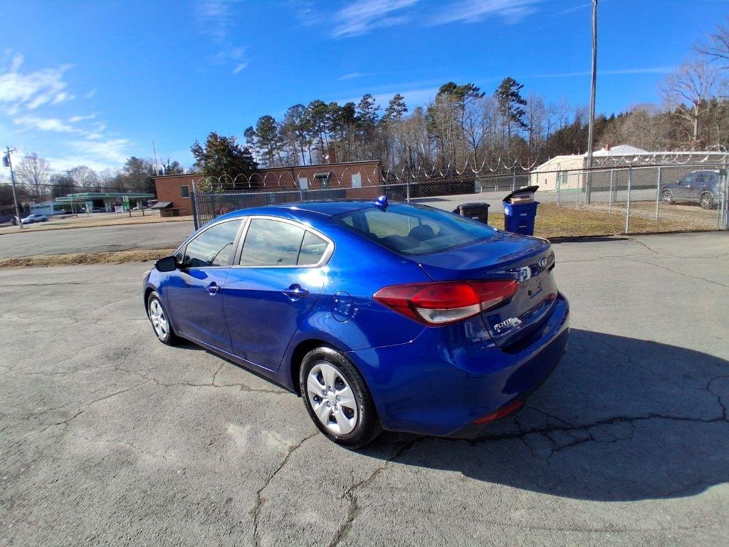 Kia Forte LX 6A 2017