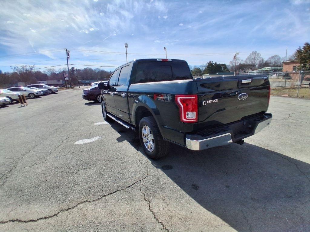 Ford F-150 XL SuperCrew 5.5-ft. Bed 4WD 2015