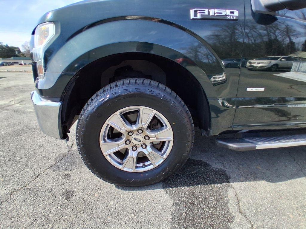 Ford F-150 XL SuperCrew 5.5-ft. Bed 4WD 2015