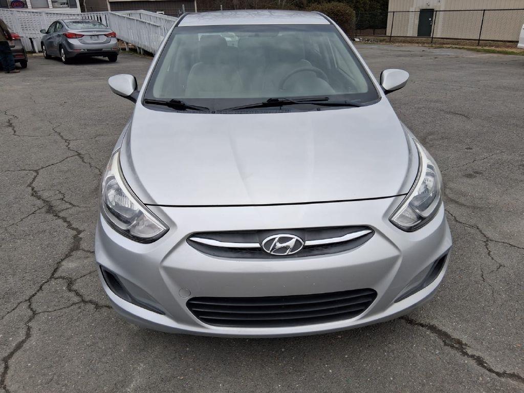 Hyundai Accent SE 4-Door 6A 2017