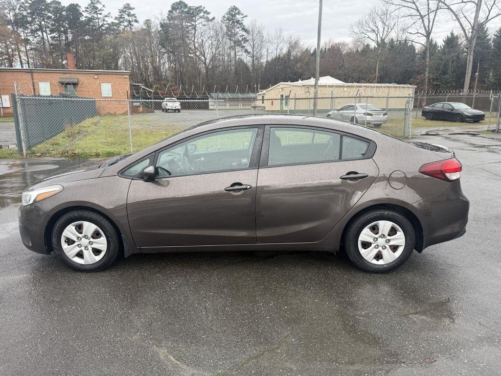Kia Forte LX 6A 2017