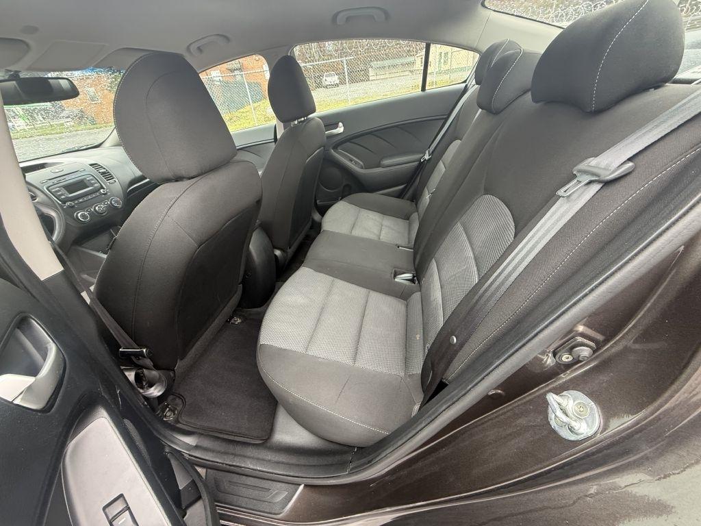 Kia Forte LX 6A 2017