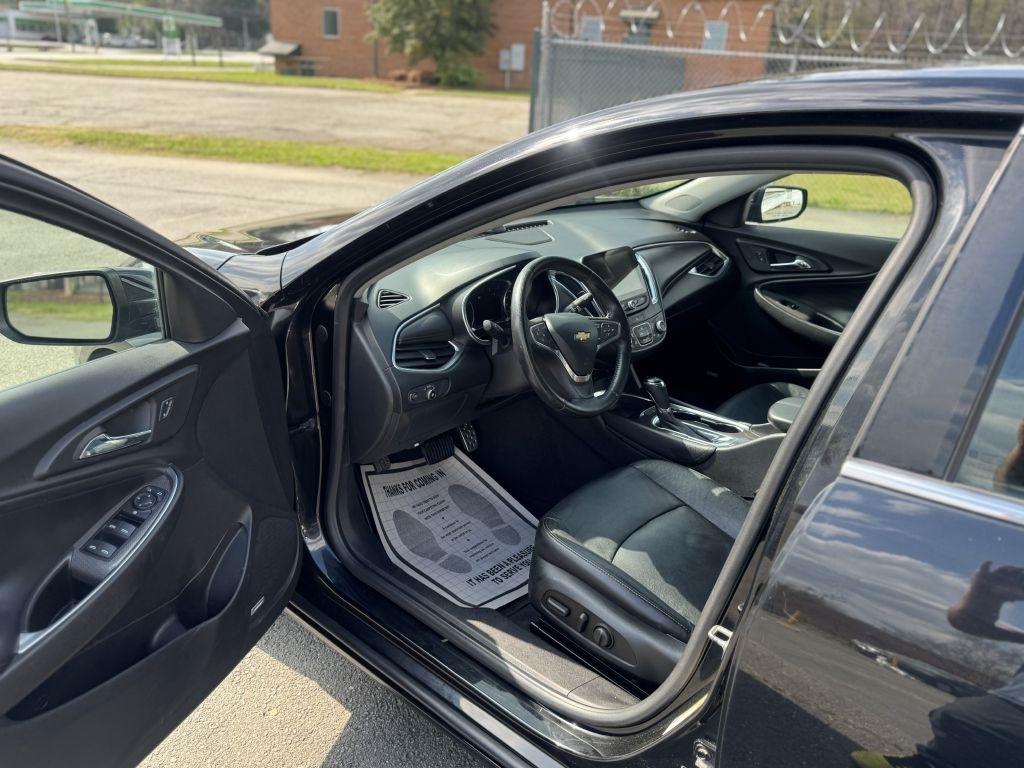 Chevrolet Malibu  2016