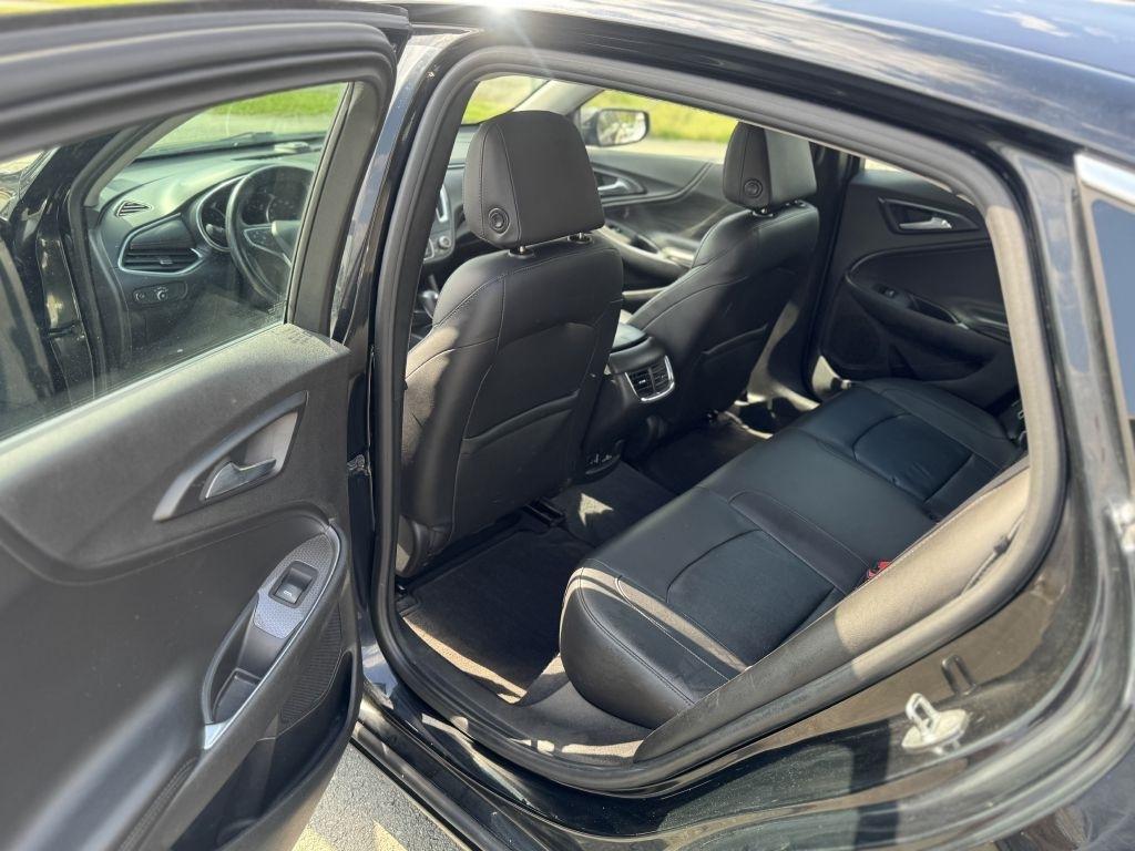 Chevrolet Malibu  2016