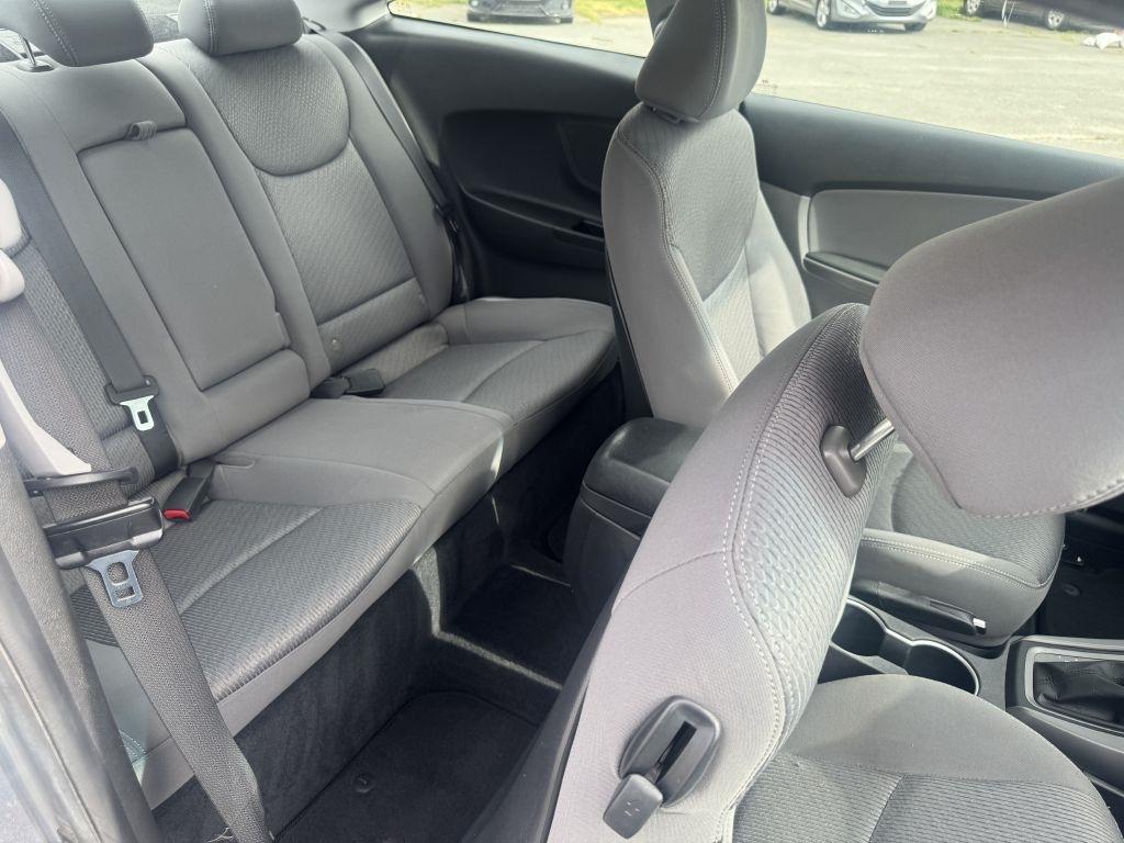 Hyundai Elantra Coupe A/T 2014