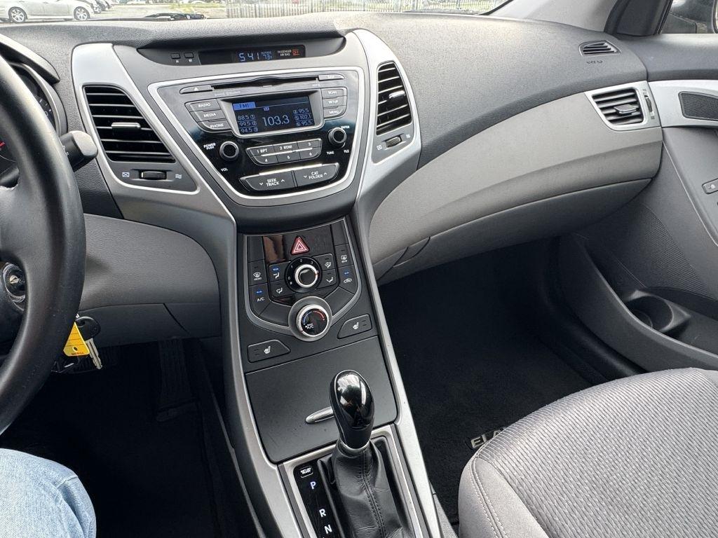 Hyundai Elantra Coupe A/T 2014