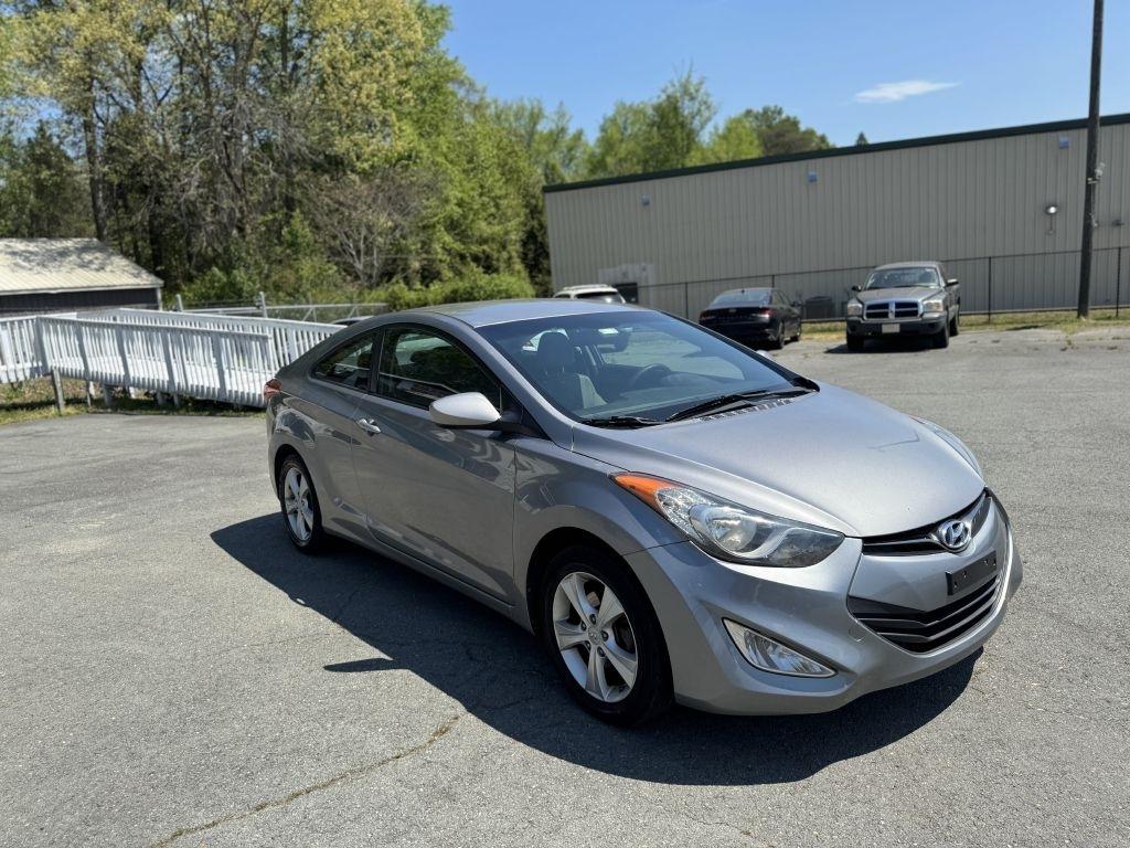 Hyundai Elantra GS Coupe A/T 2013