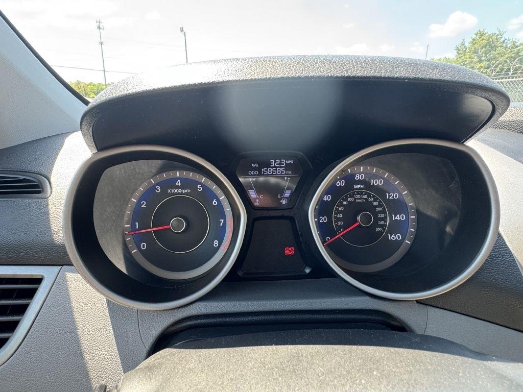 Hyundai Elantra GS Coupe A/T 2013