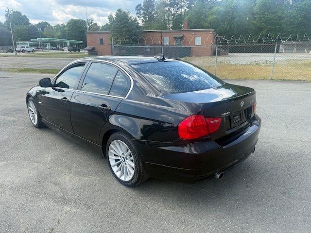 BMW 3-Series 335i SA 2011