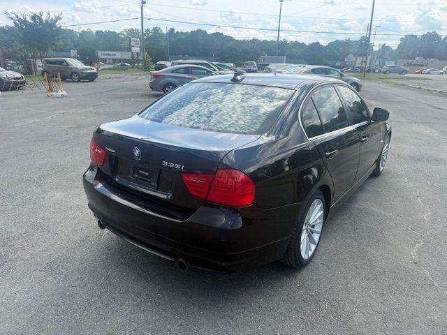 BMW 3-Series 335i SA 2011