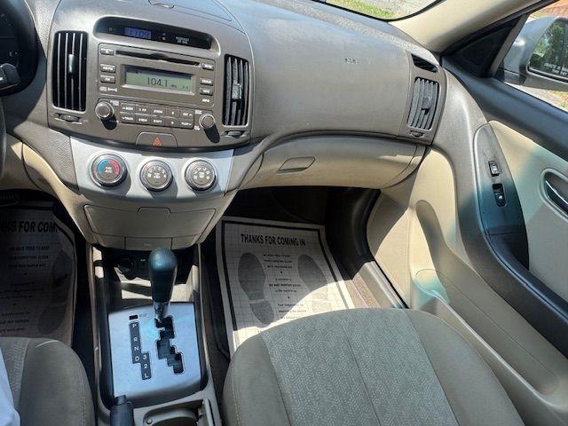 Hyundai Elantra SE 2010
