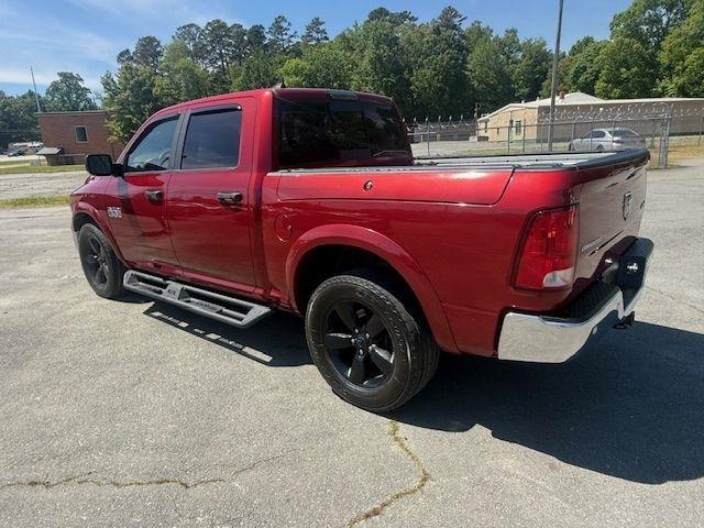 RAM 1500 SLT Crew Cab SWB 4WD 2015