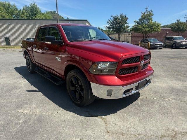 RAM 1500 SLT Crew Cab SWB 4WD 2015