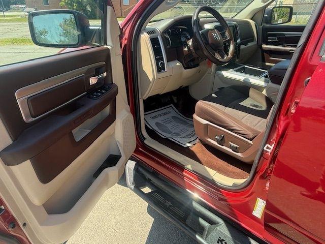 RAM 1500 SLT Crew Cab SWB 4WD 2015