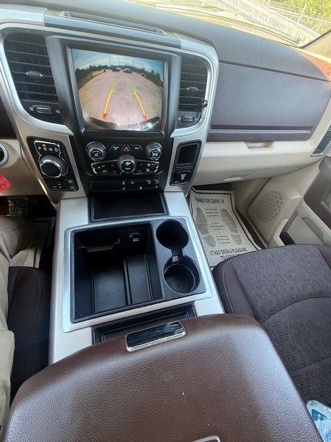 RAM 1500 SLT Crew Cab SWB 4WD 2015