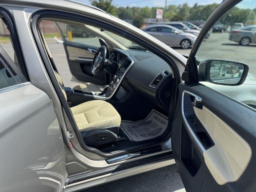 Volvo XC60 T6 Drive-E Platinum AWD 2016